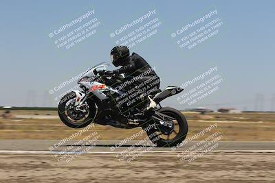 media/Jun-15-2025-Lets Ride (Sun) [[cf46f230ea]]/B Group/1220pm (Wheelie Bump)/